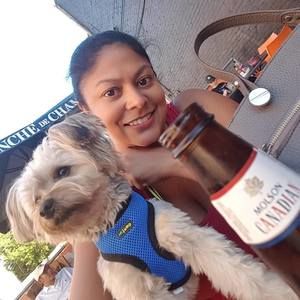 Meet your Posher, Andrea